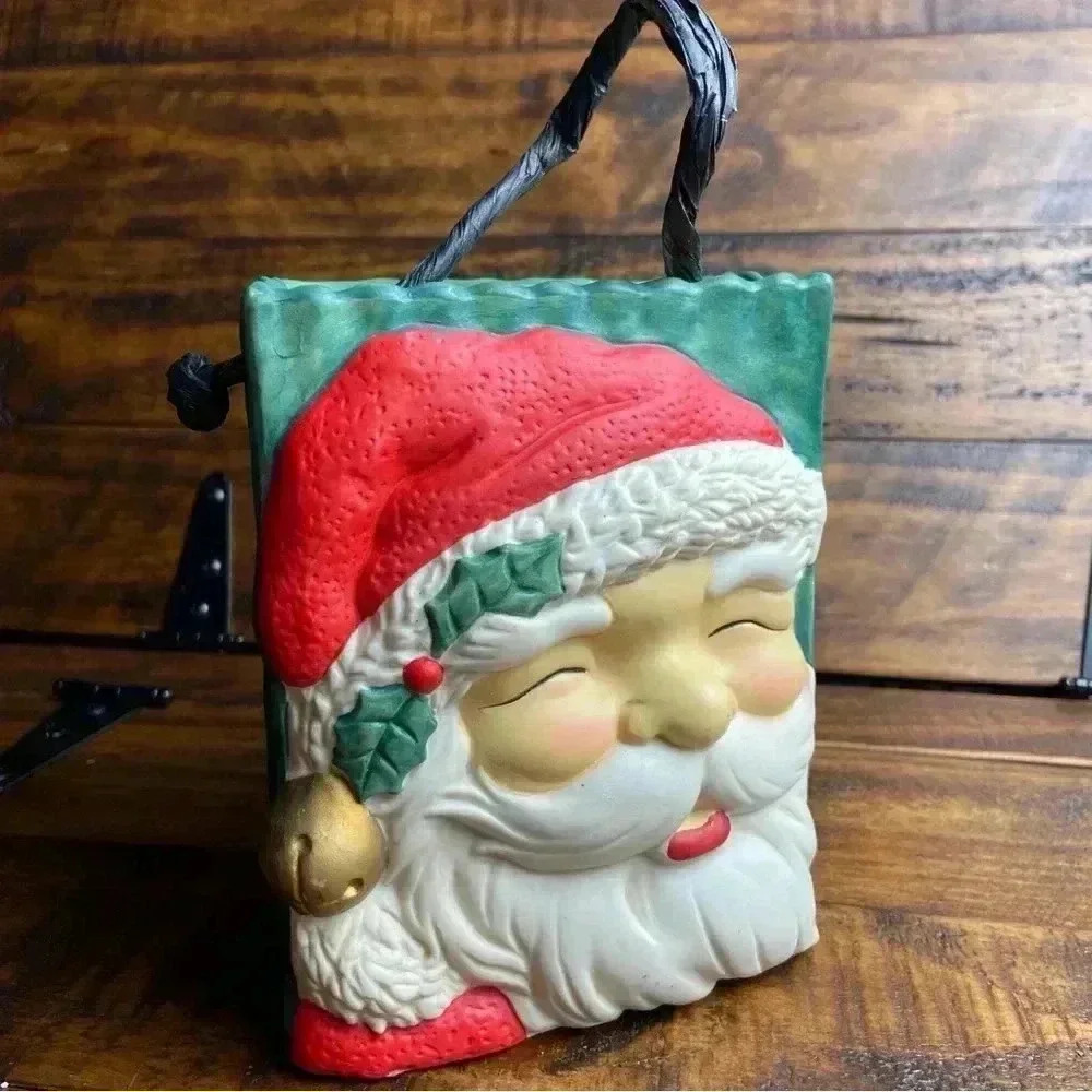 Vintage Christmas Ceramic Santa Face Gift Bag/planter/candy bag